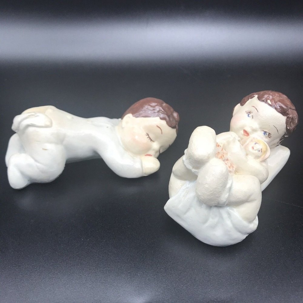 Vtg Chalkware Babies MCM Wall Hanging Baby Nursery Decoration Lot Of 2 Glazed 5”